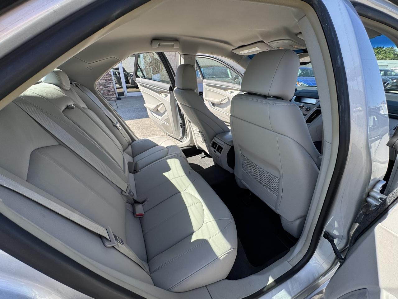 Cadillac CTS 3.0L Base 2010