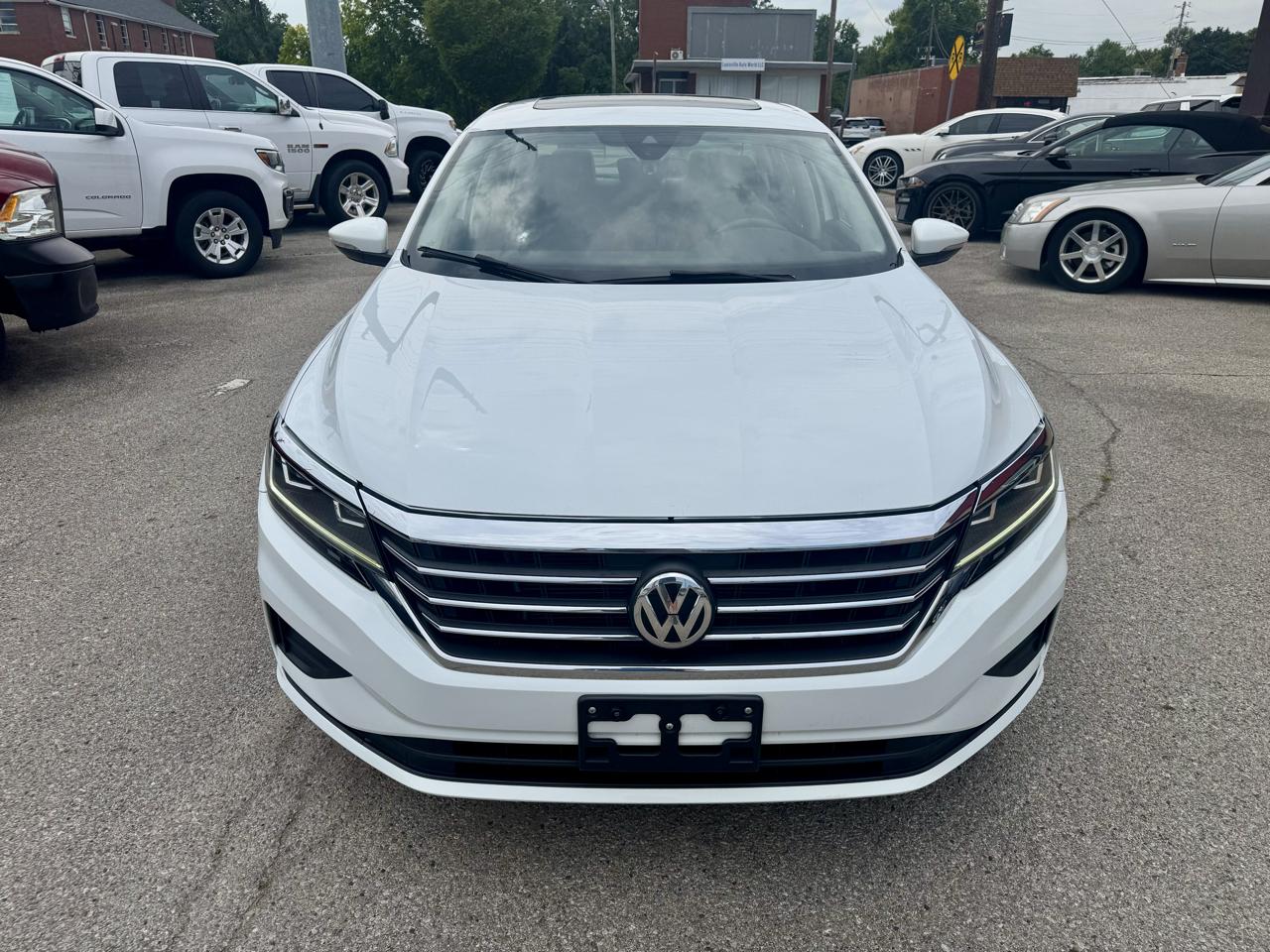 Volkswagen Passat SE 2021