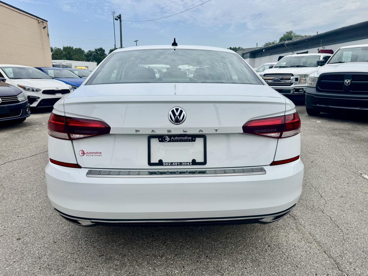Volkswagen Passat SE 2021