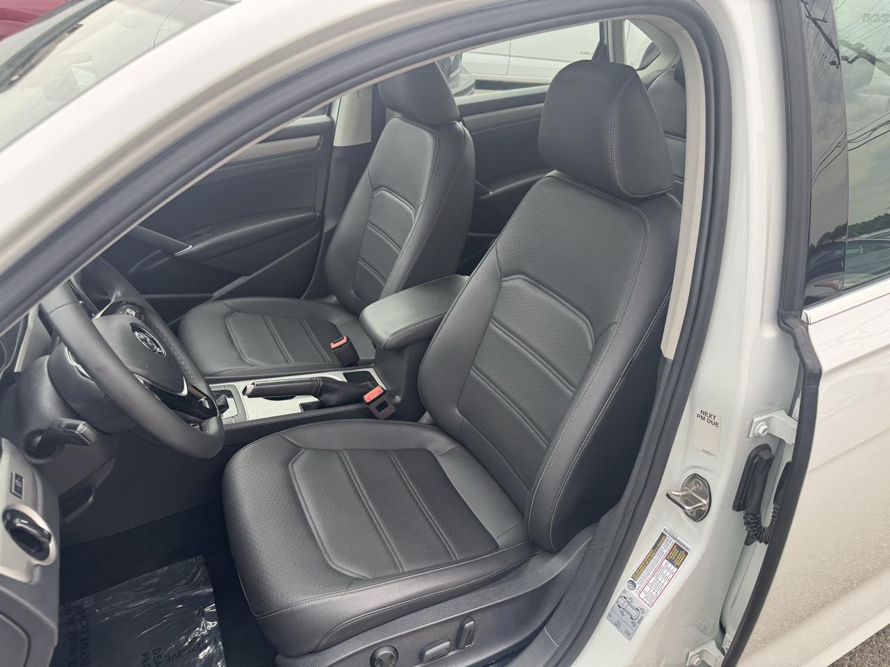 Volkswagen Passat SE 2021