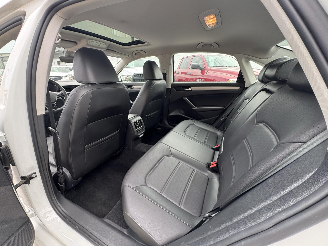 Volkswagen Passat SE 2021