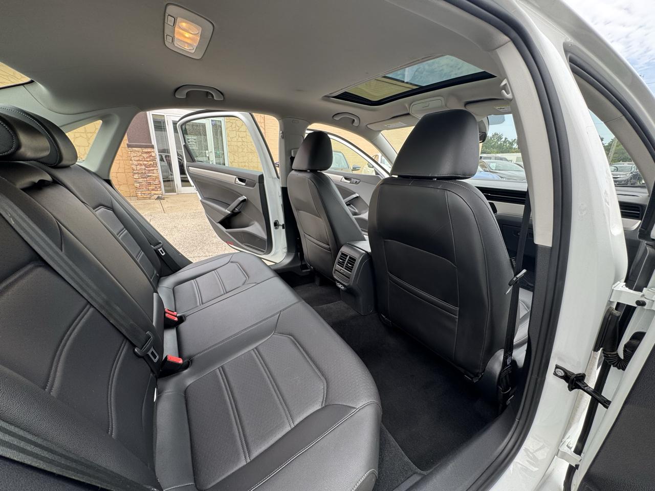 Volkswagen Passat SE 2021