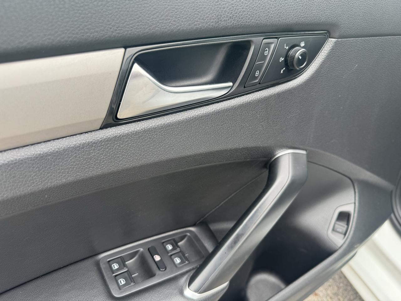 Volkswagen Passat SE 2021