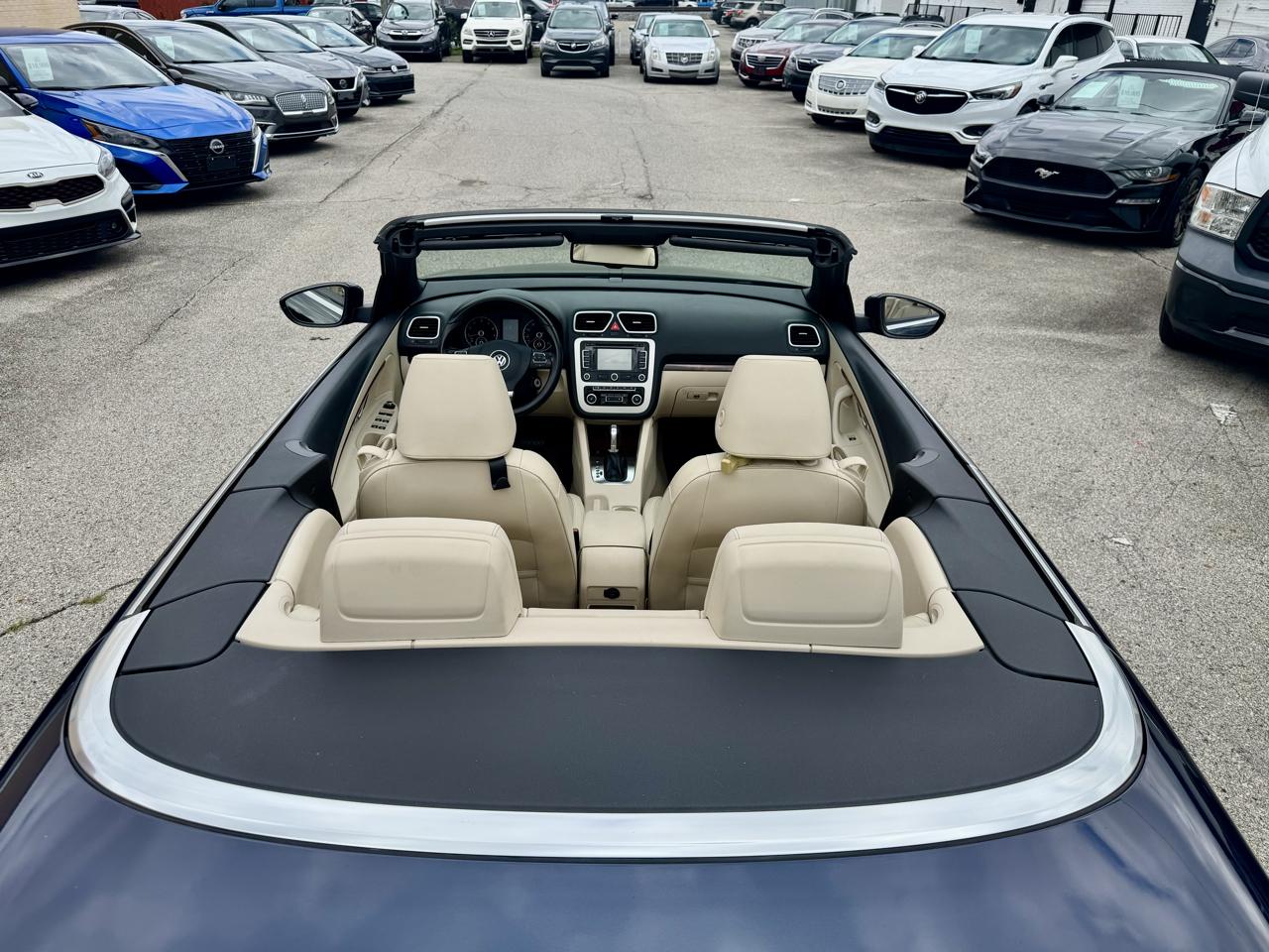 Volkswagen Eos Lux 2012