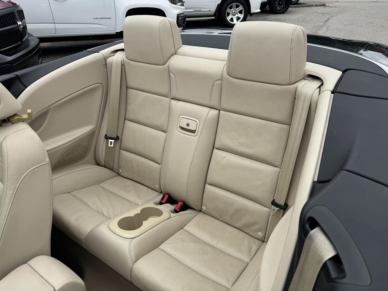 Volkswagen Eos Lux 2012