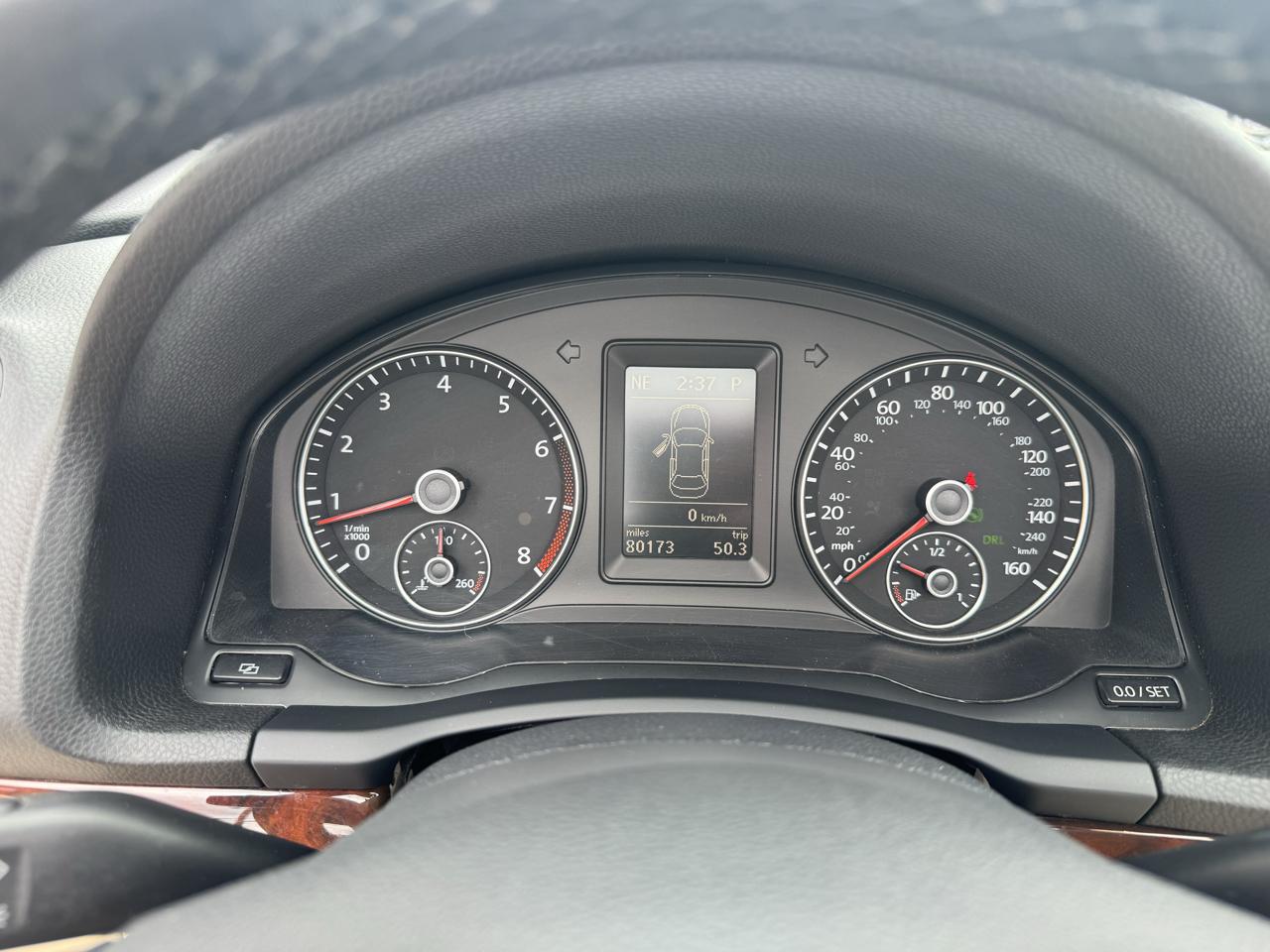 Volkswagen Eos Lux 2012