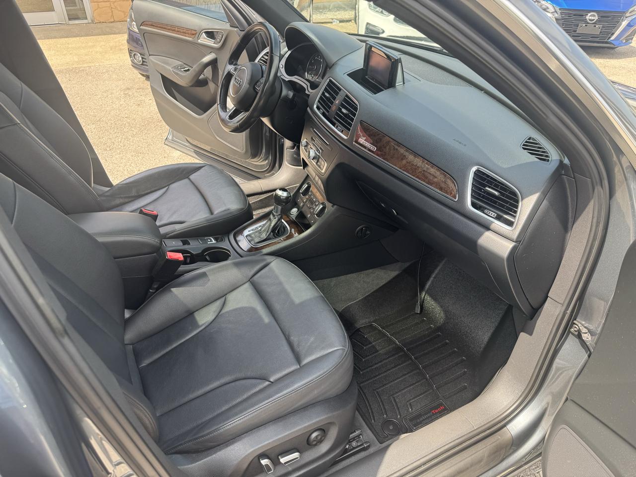 Audi Q3 2.0T quattro Premium Plus 2016