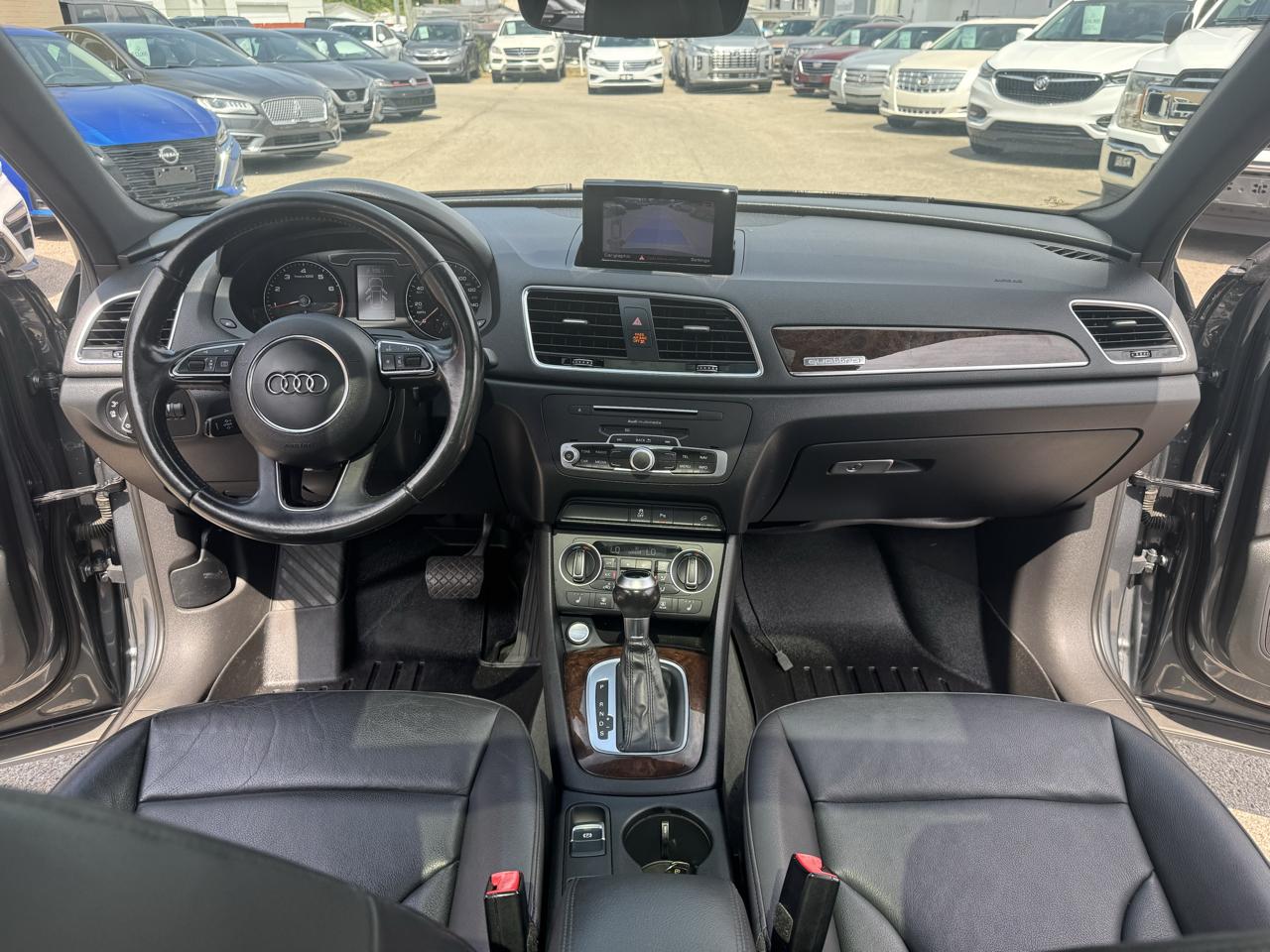Audi Q3 2.0T quattro Premium Plus 2016