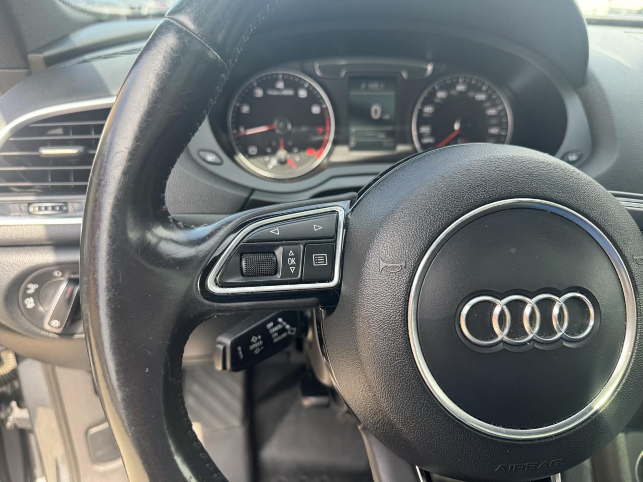 Audi Q3 2.0T quattro Premium Plus 2016
