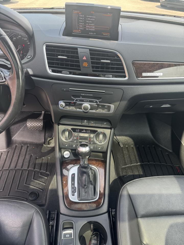 Audi Q3 2.0T quattro Premium Plus 2016