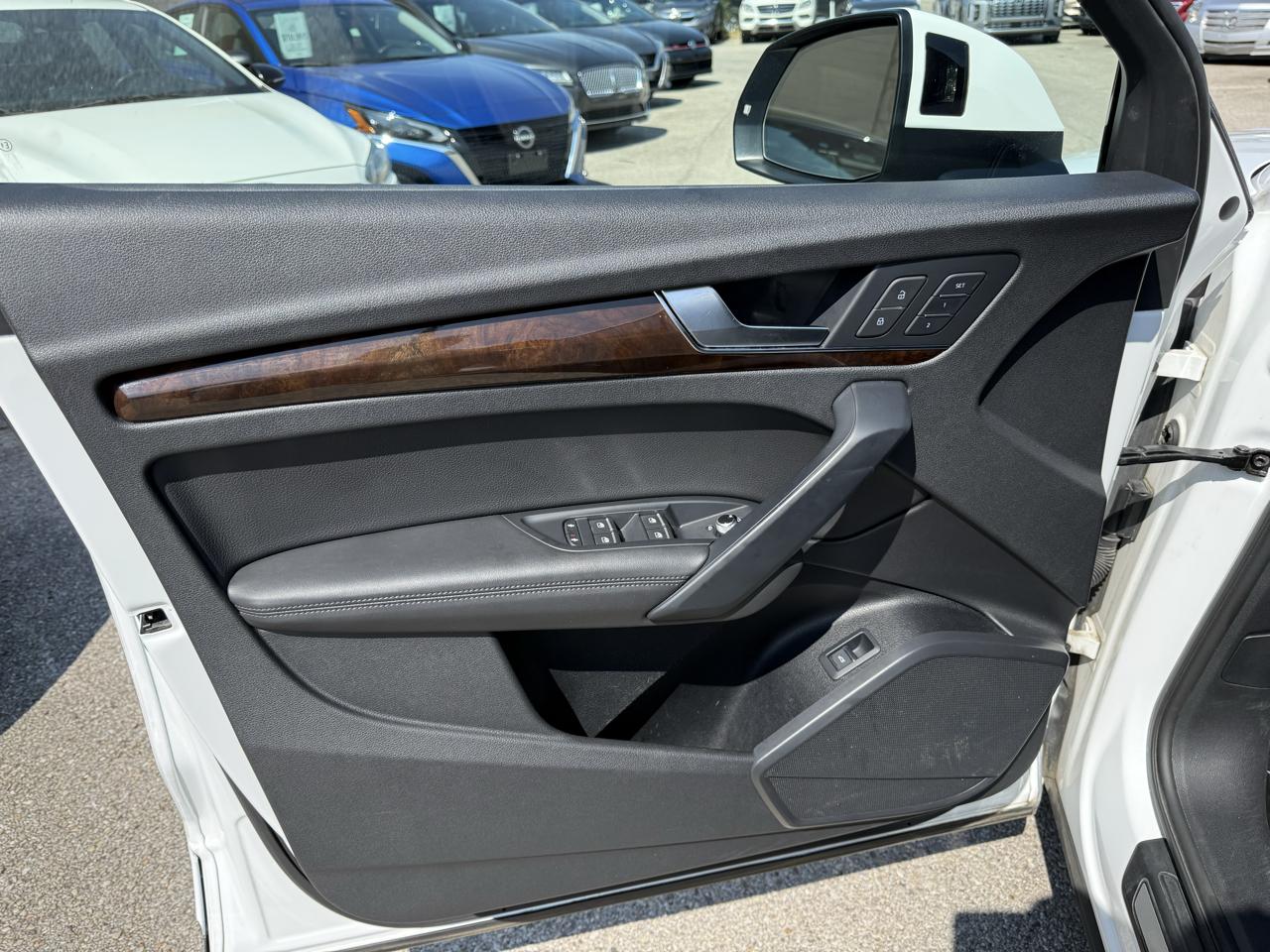 Audi Q5 2.0T Premium Plus quattro 2019