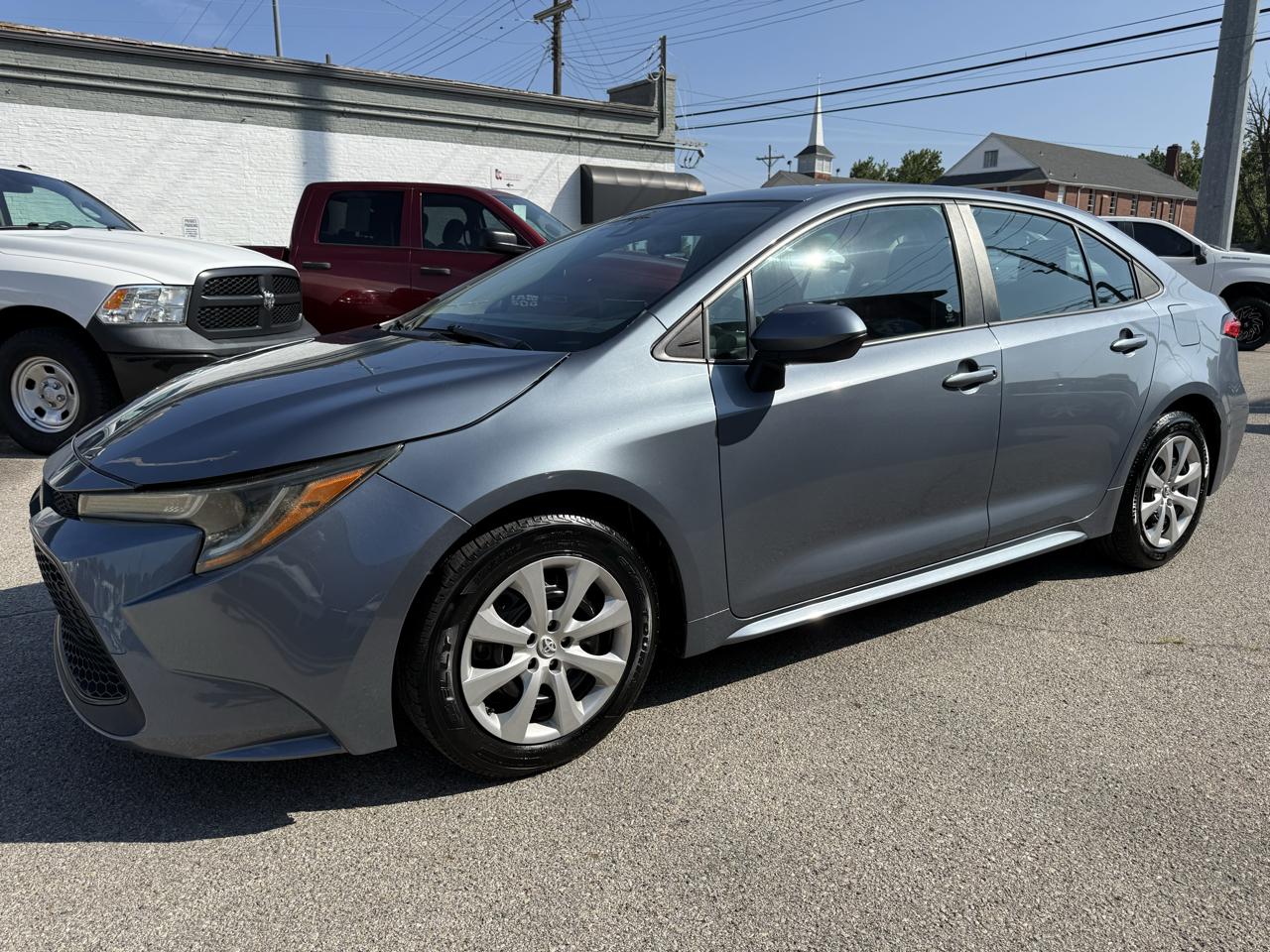 Toyota Corolla LE 2021