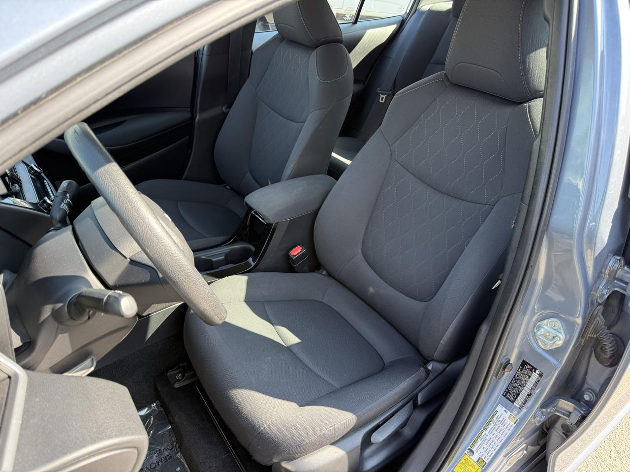 Toyota Corolla LE 2021