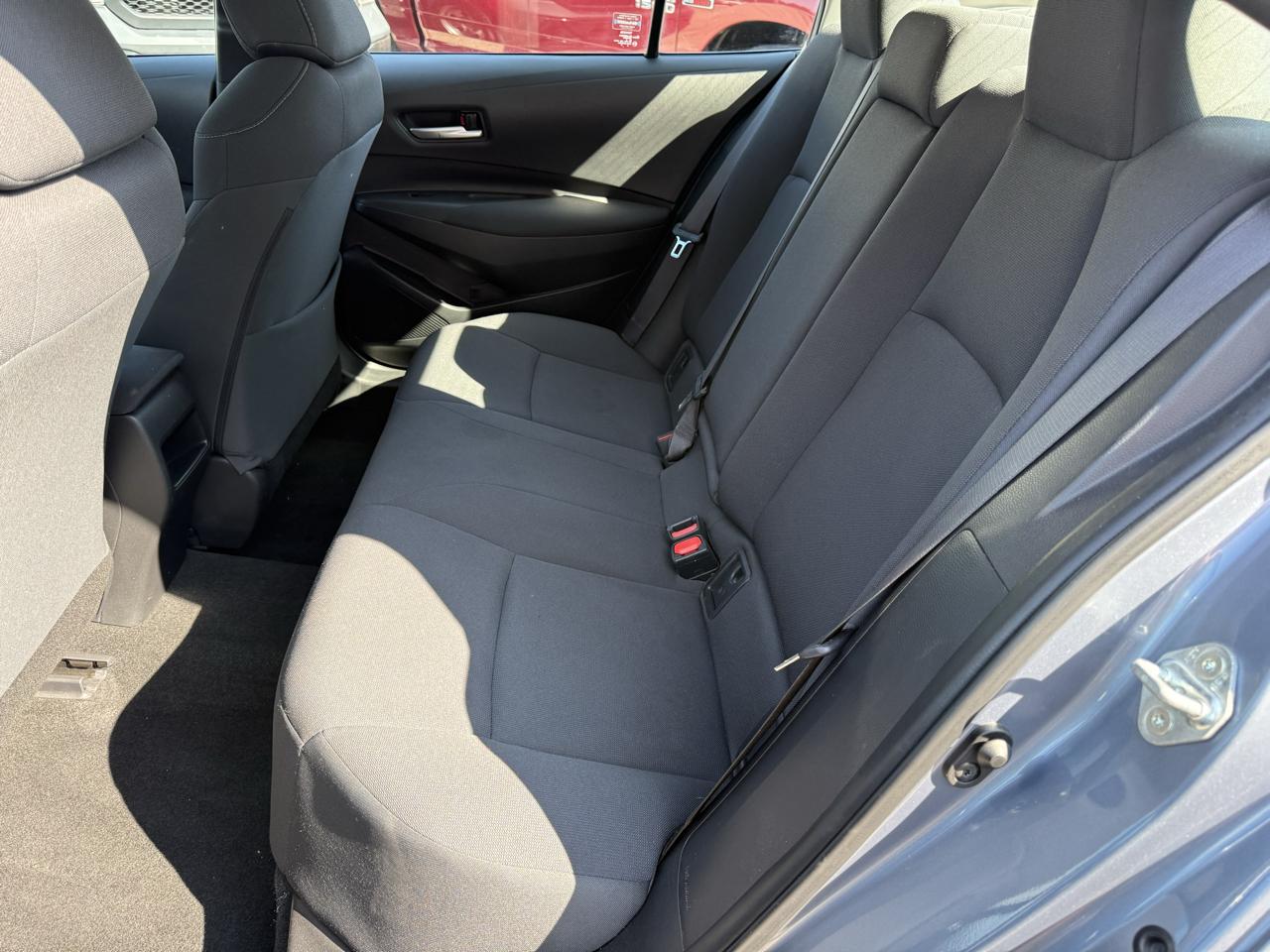 Toyota Corolla LE 2021