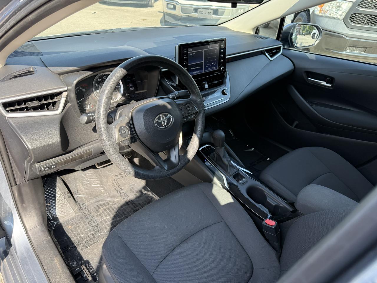 Toyota Corolla LE 2021