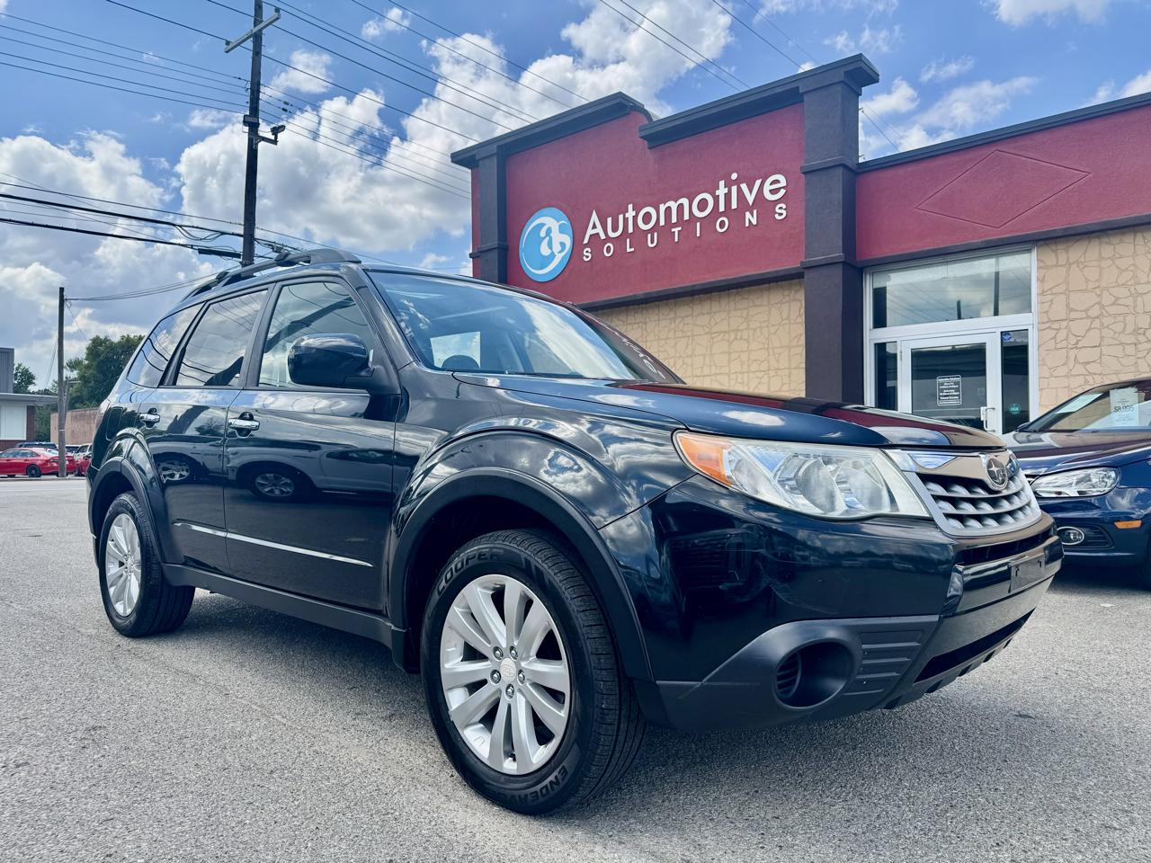 Subaru Forester 2.5X Premium 2011