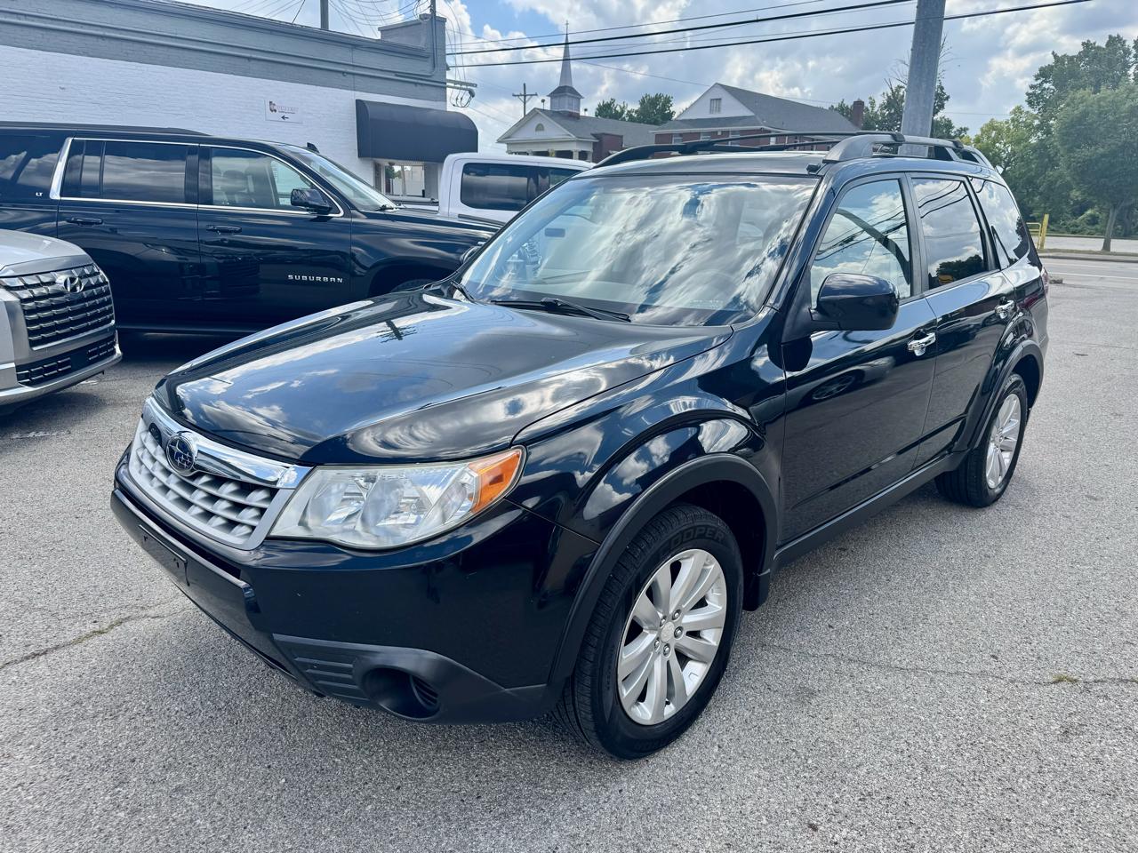 Subaru Forester 2.5X Premium 2011
