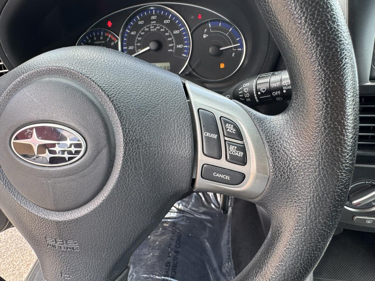 Subaru Forester 2.5X Premium 2011