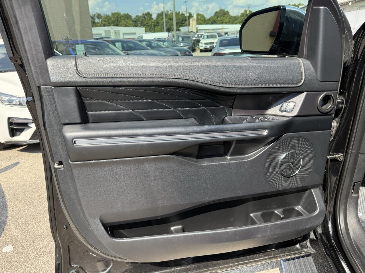 Ford Expedition Platinum 4WD 2018