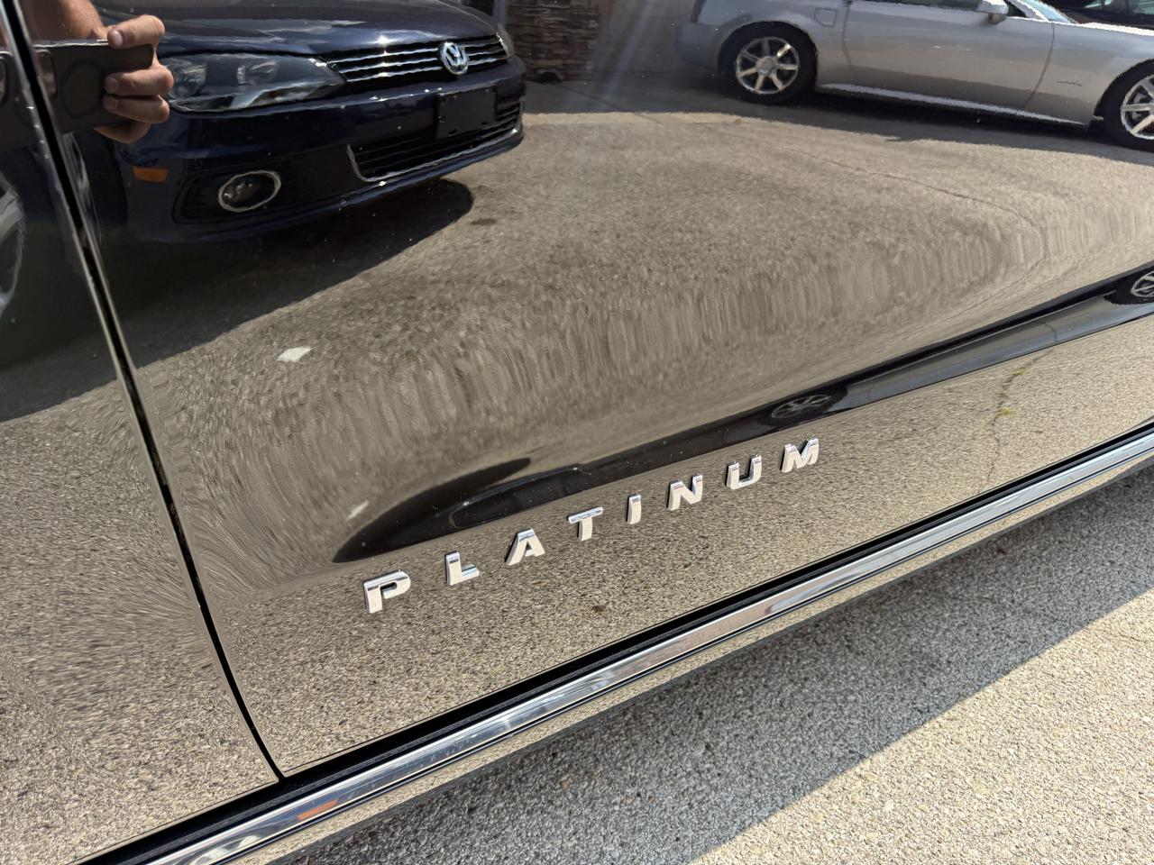Ford Expedition Platinum 4WD 2018