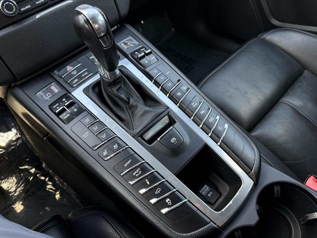 Porsche Macan AWD 2018