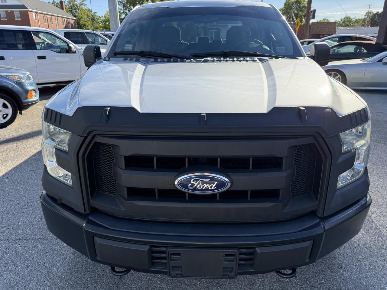Ford F-150 XL SuperCrew 5.5-ft. Bed 4WD 2015
