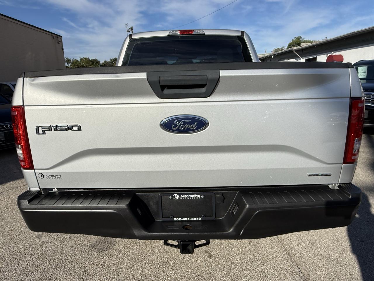 Ford F-150 XL SuperCrew 5.5-ft. Bed 4WD 2015