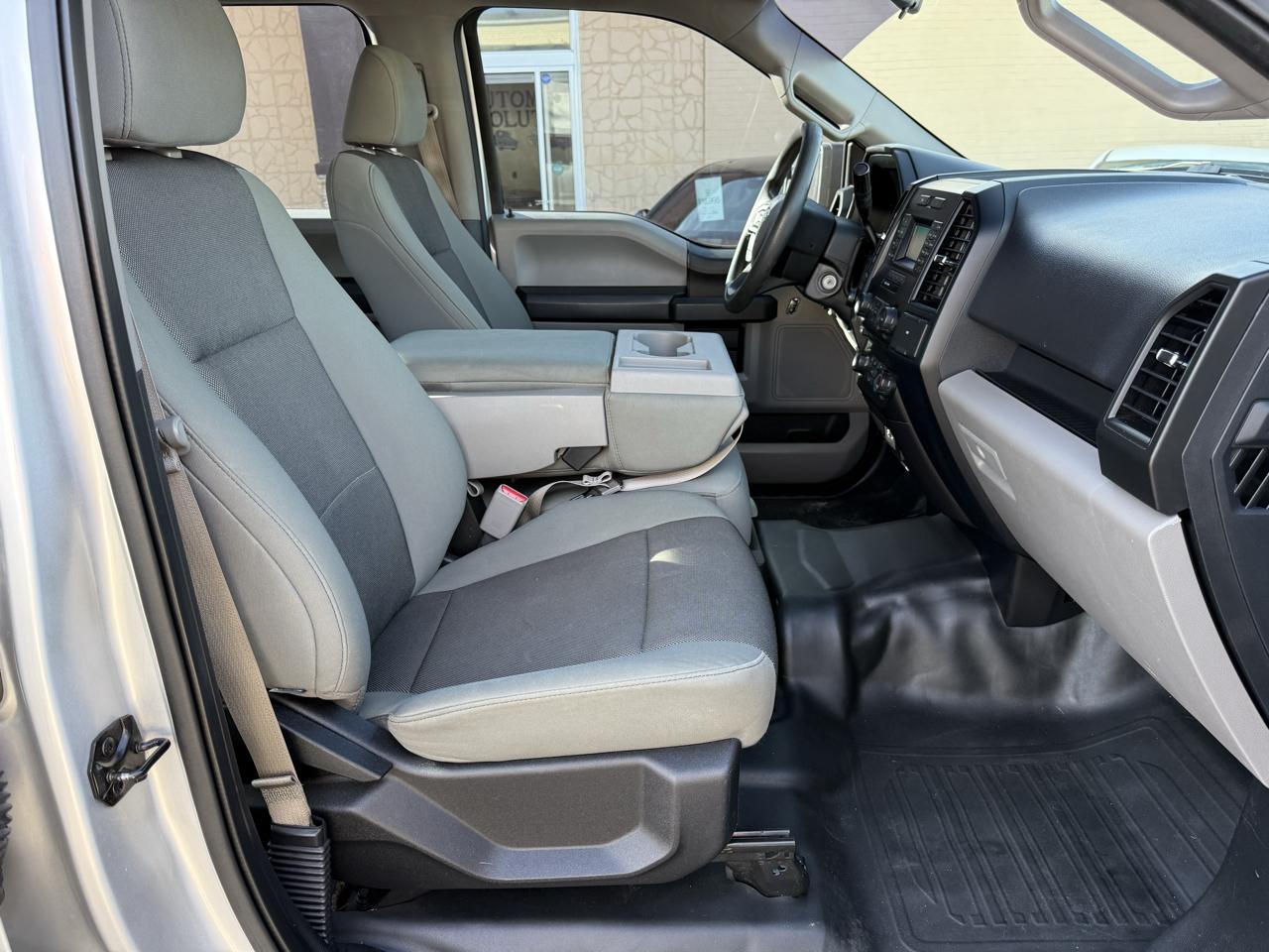 Ford F-150 XL SuperCrew 5.5-ft. Bed 4WD 2015