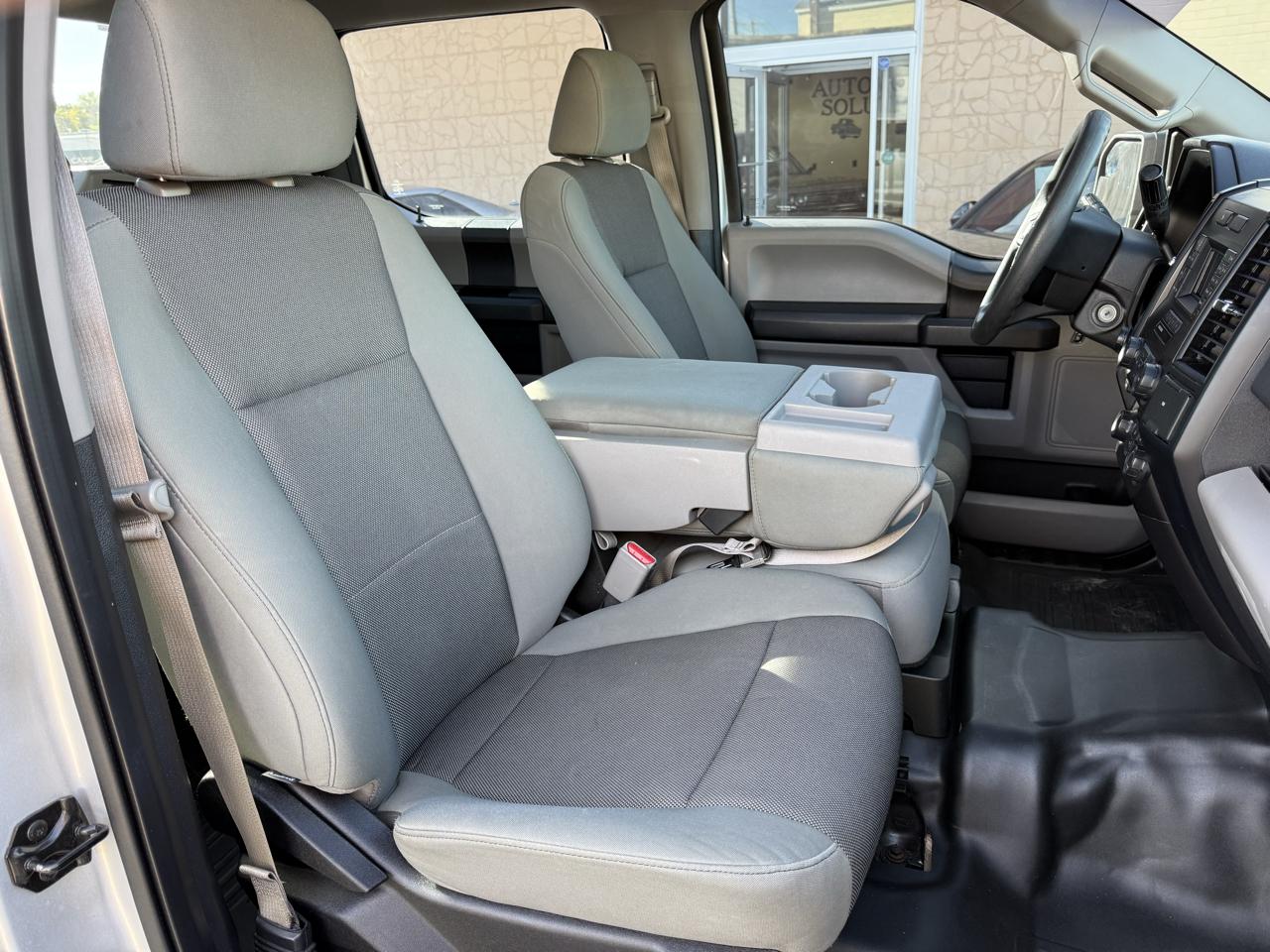 Ford F-150 XL SuperCrew 5.5-ft. Bed 4WD 2015