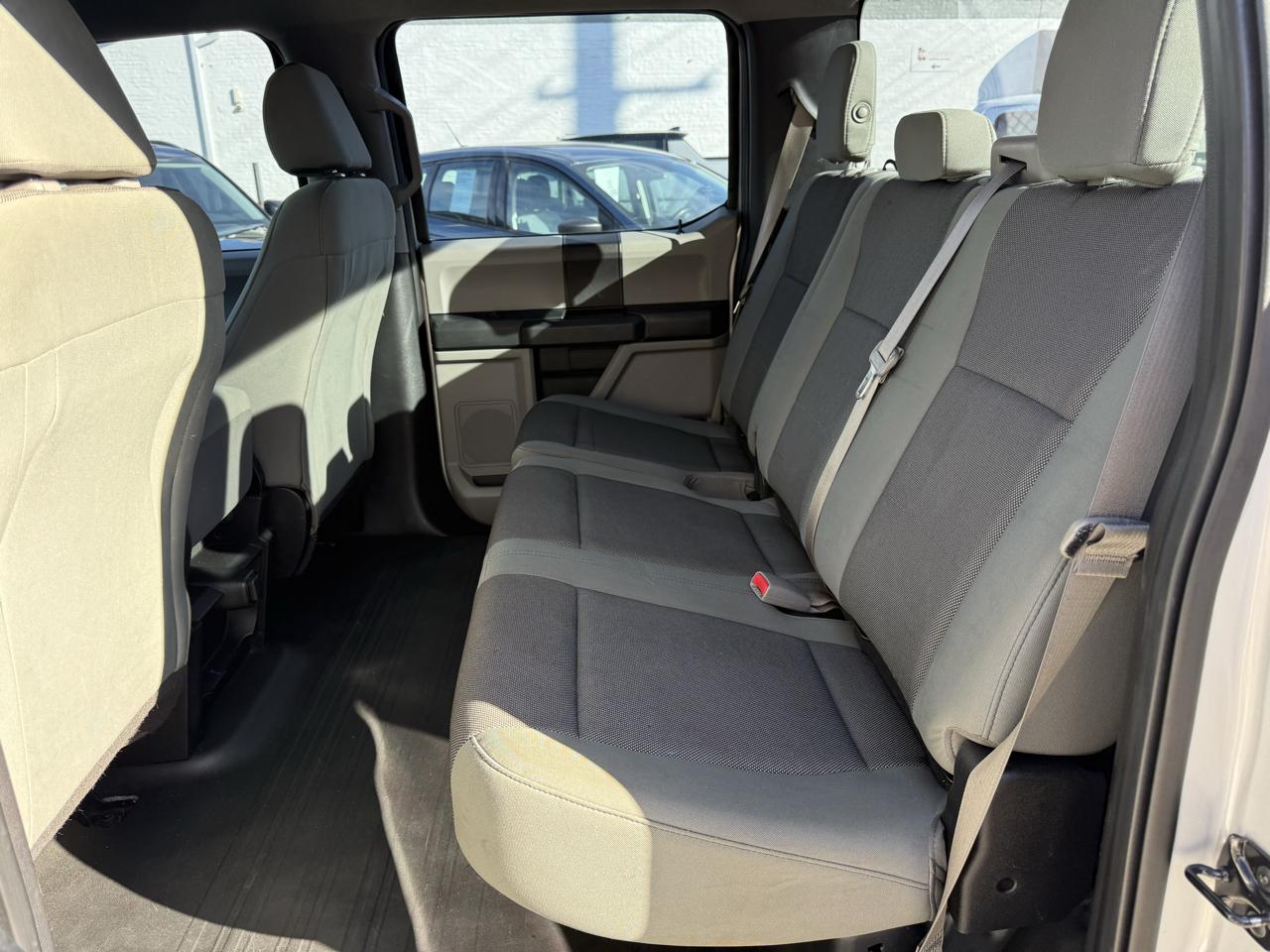 Ford F-150 XL SuperCrew 5.5-ft. Bed 4WD 2015