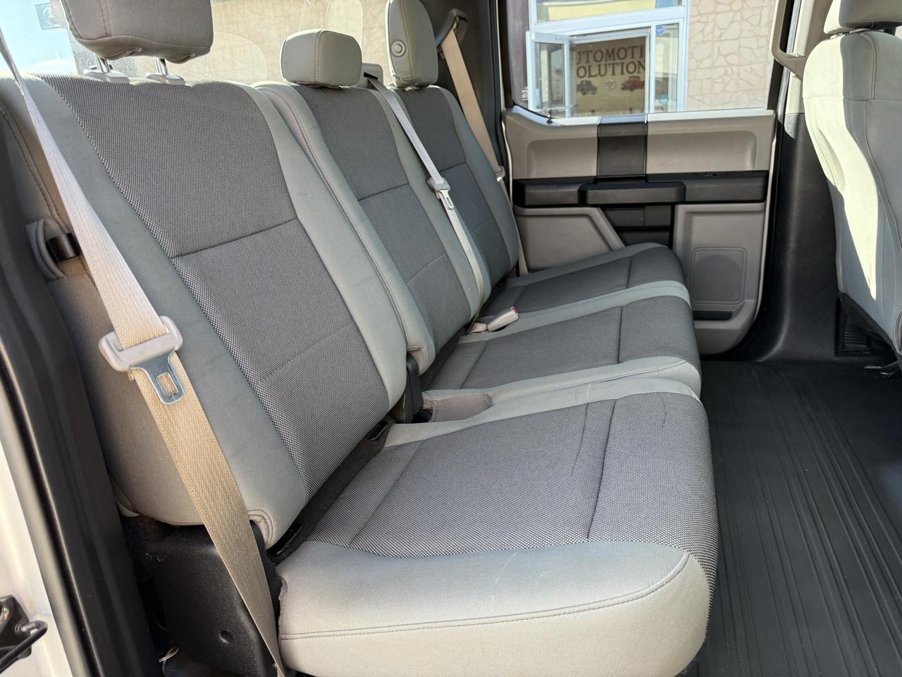 Ford F-150 XL SuperCrew 5.5-ft. Bed 4WD 2015