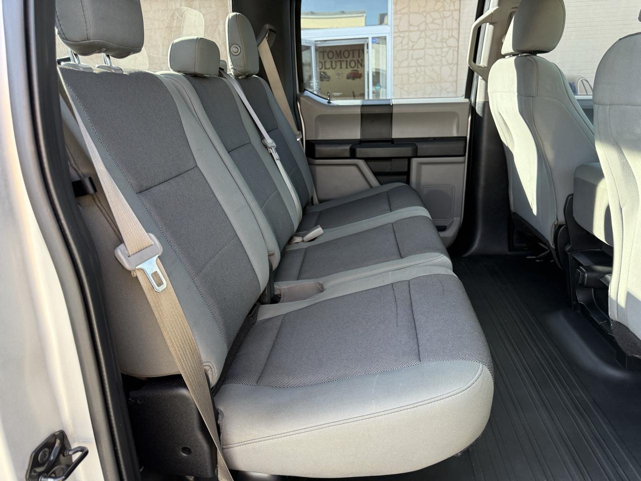 Ford F-150 XL SuperCrew 5.5-ft. Bed 4WD 2015