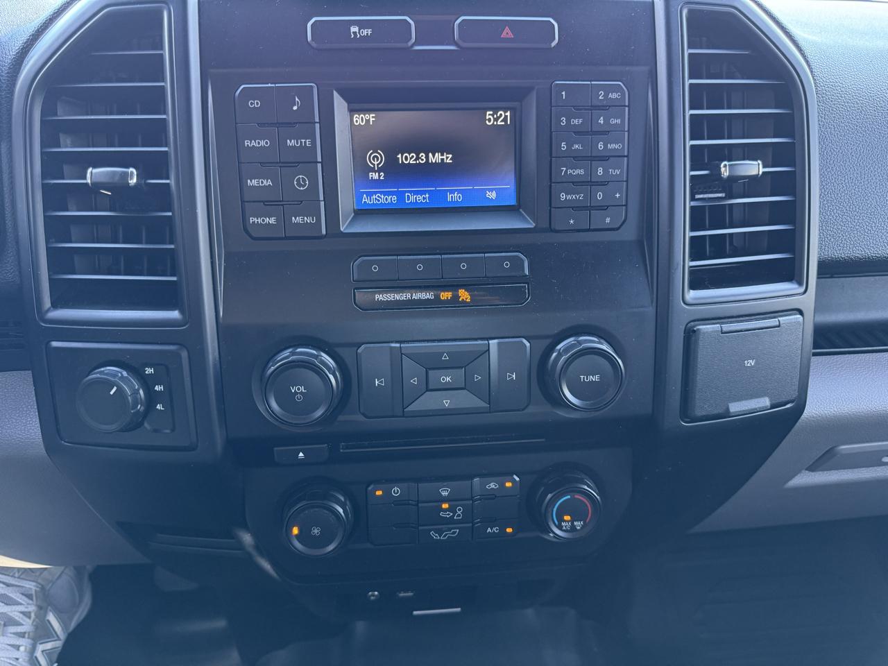 Ford F-150 XL SuperCrew 5.5-ft. Bed 4WD 2015