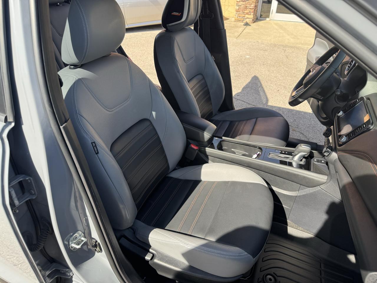 Nissan Kicks SR 2023