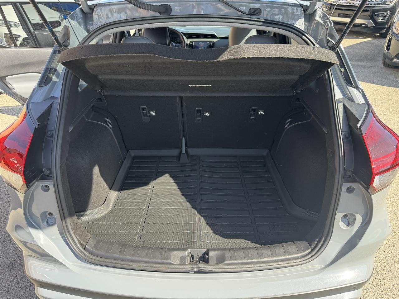 Nissan Kicks SR 2023