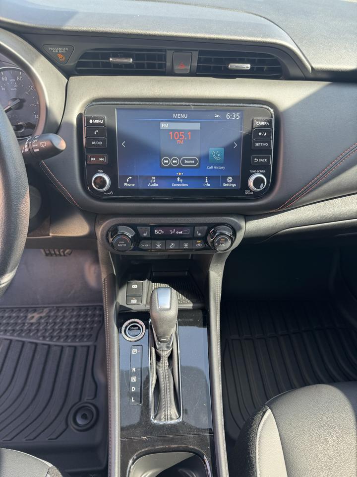 Nissan Kicks SR 2023