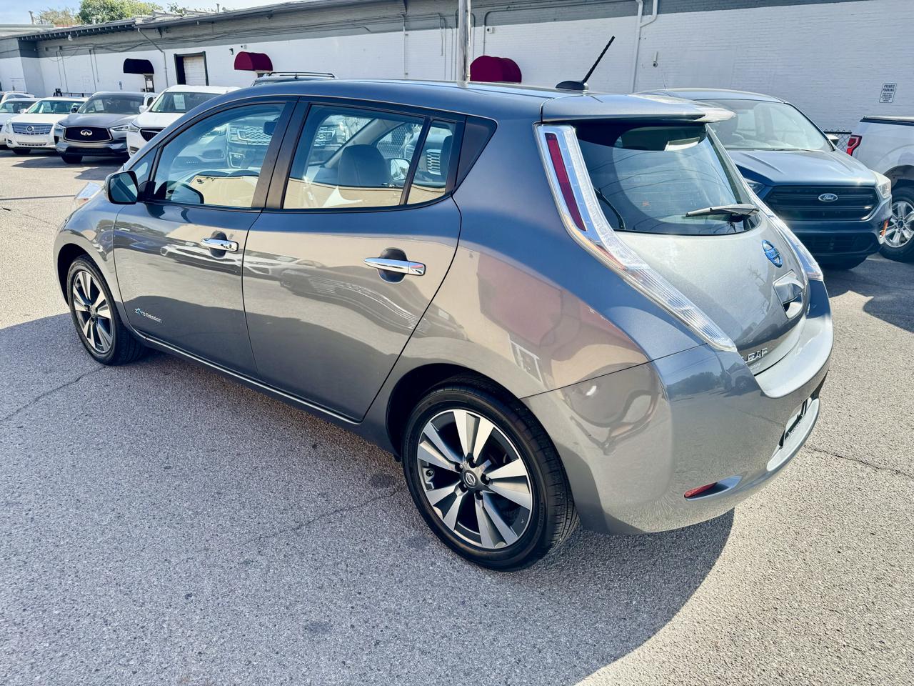 Nissan Leaf SL 2016