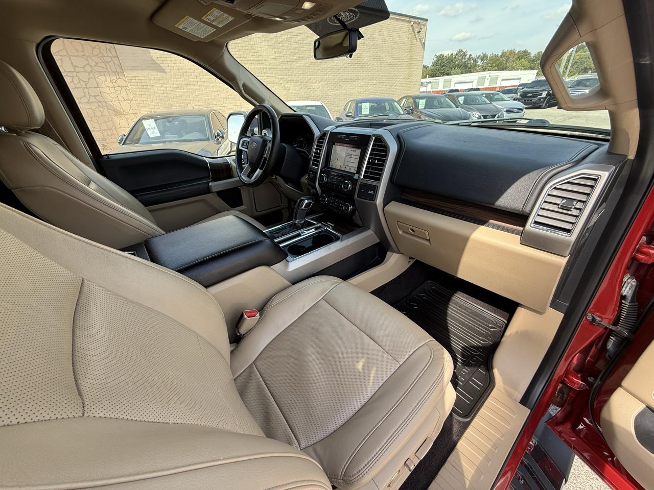 Ford F-150 Lariat SuperCrew 5.5-ft. Bed 4WD 2016
