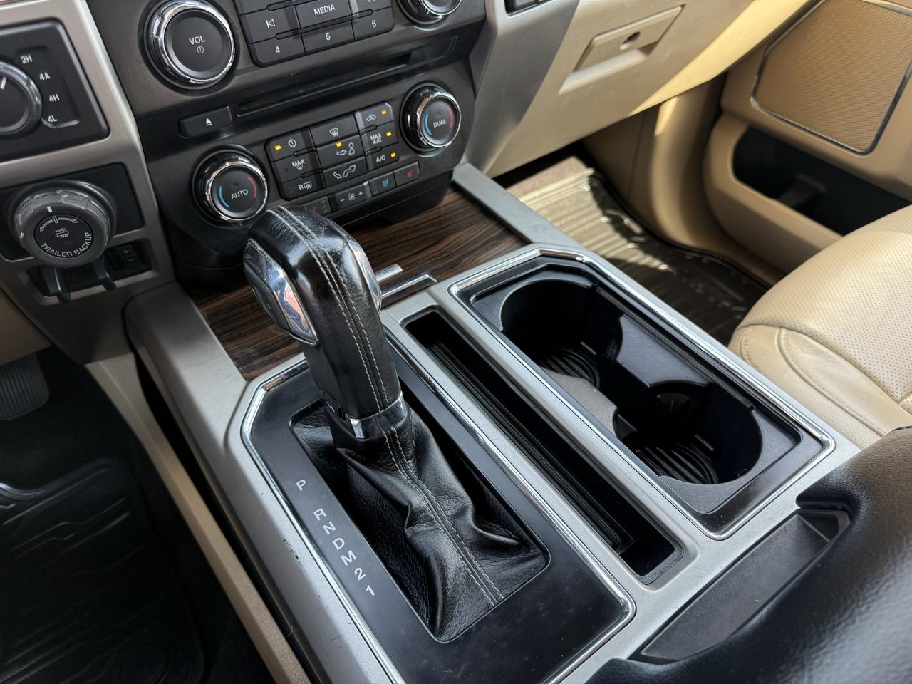 Ford F-150 Lariat SuperCrew 5.5-ft. Bed 4WD 2016