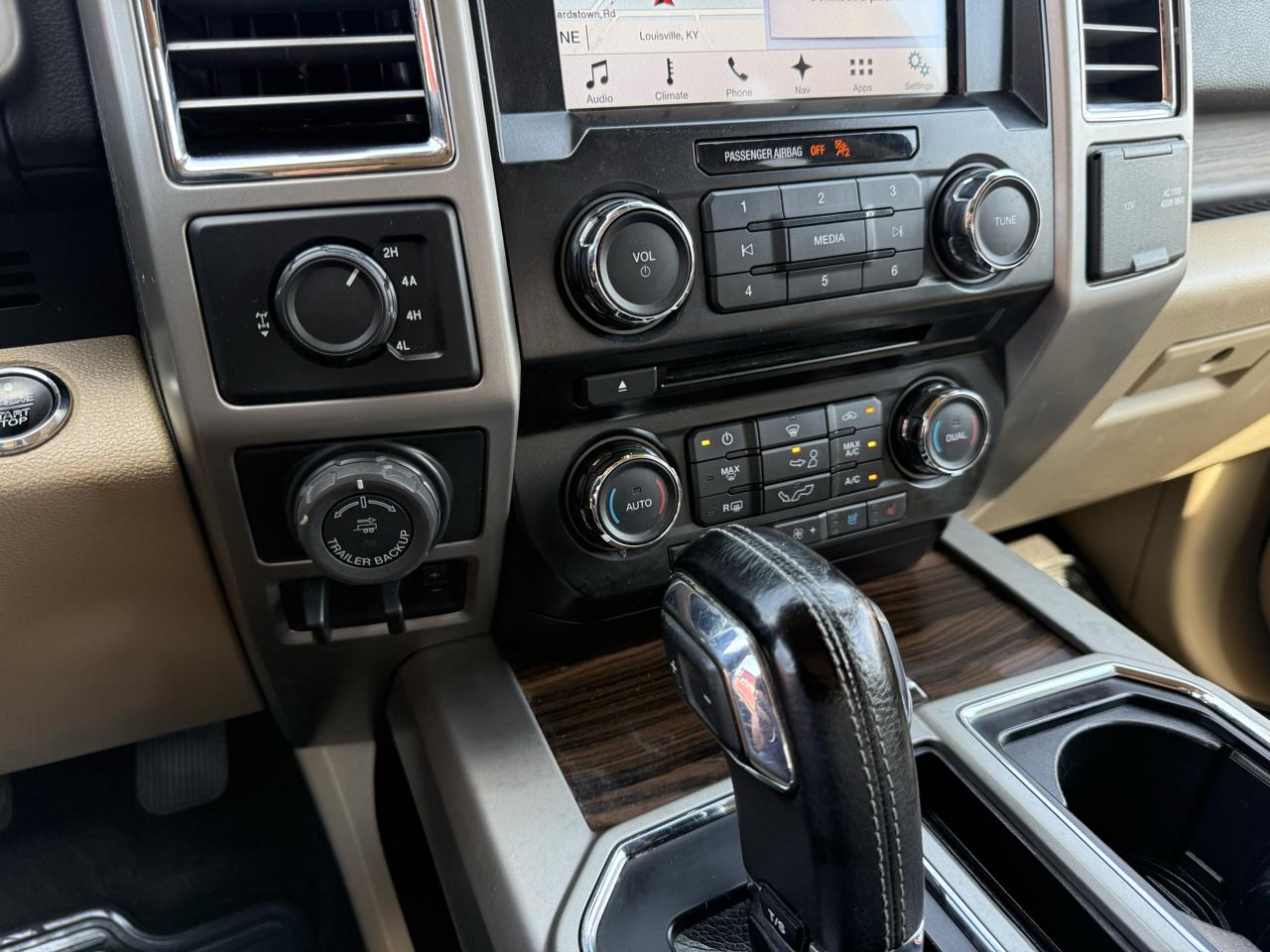 Ford F-150 Lariat SuperCrew 5.5-ft. Bed 4WD 2016