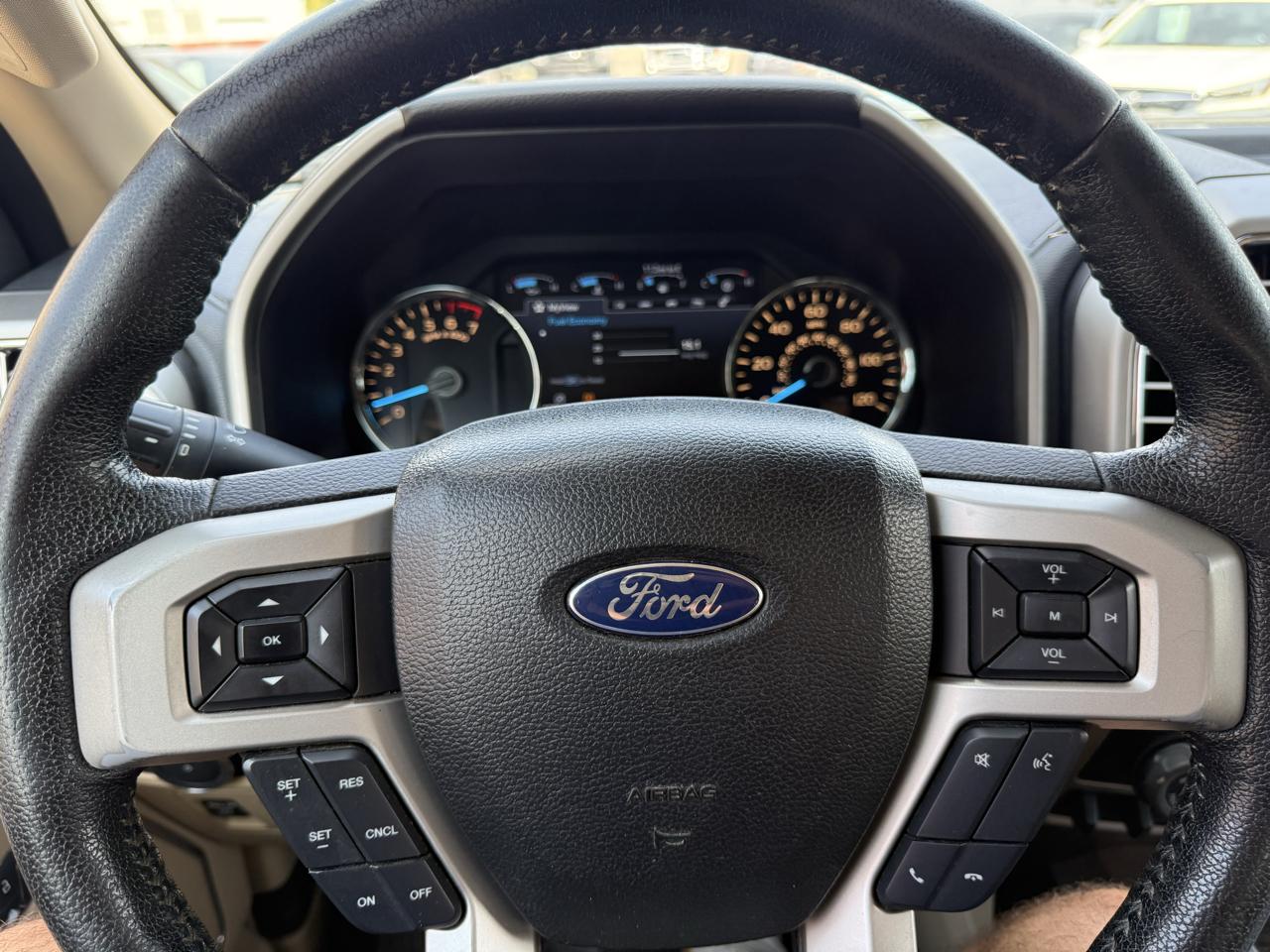 Ford F-150 Lariat SuperCrew 5.5-ft. Bed 4WD 2016