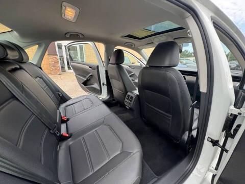 Volkswagen Passat SE 2021