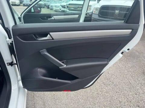 Volkswagen Passat SE 2021