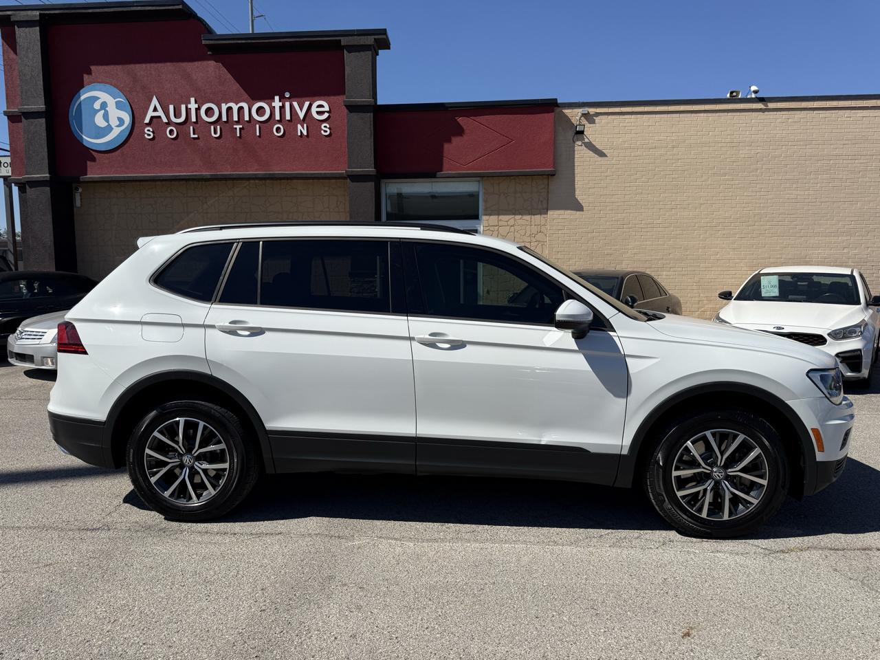 Volkswagen Tiguan S 2021