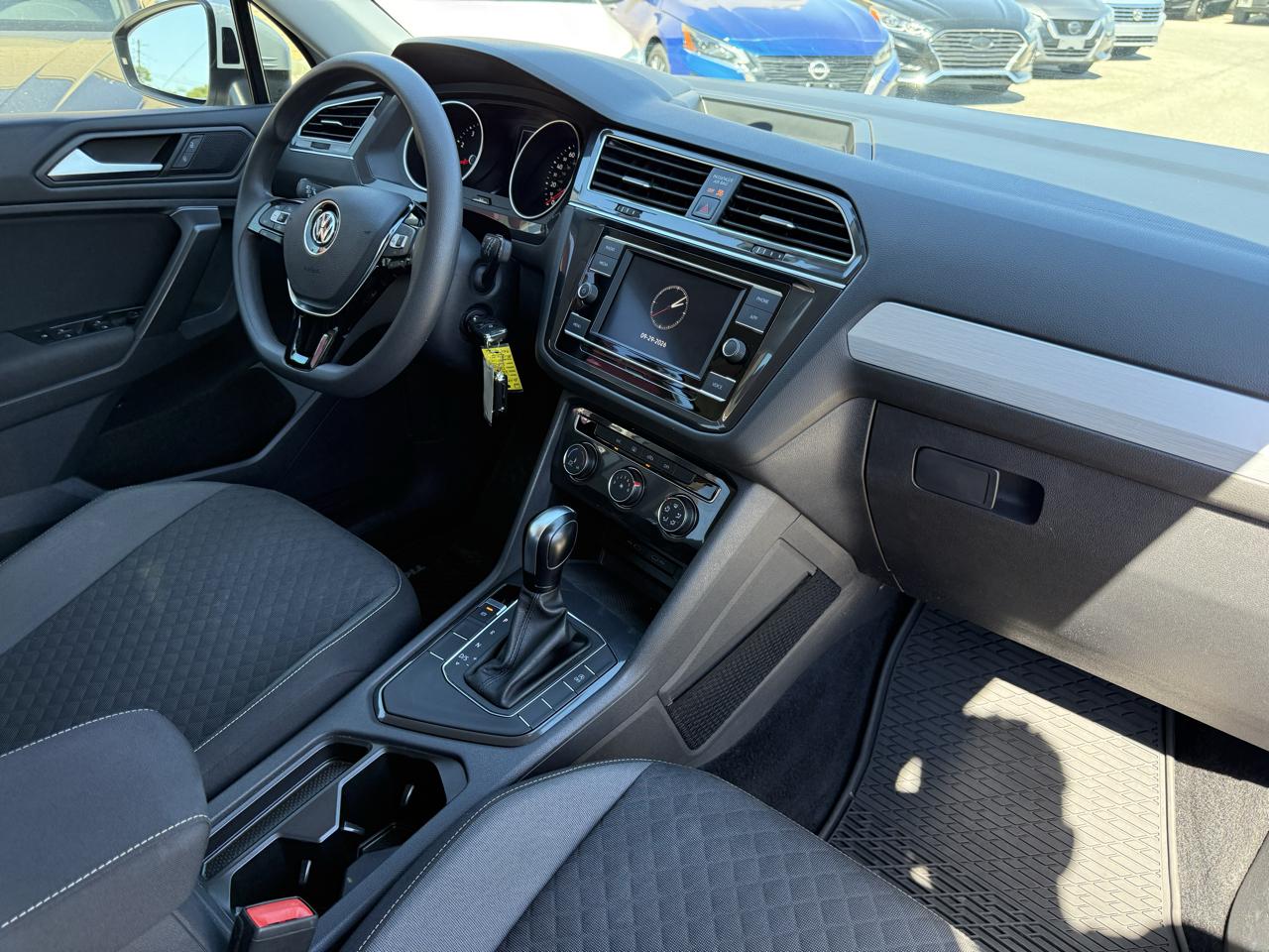 Volkswagen Tiguan S 2021