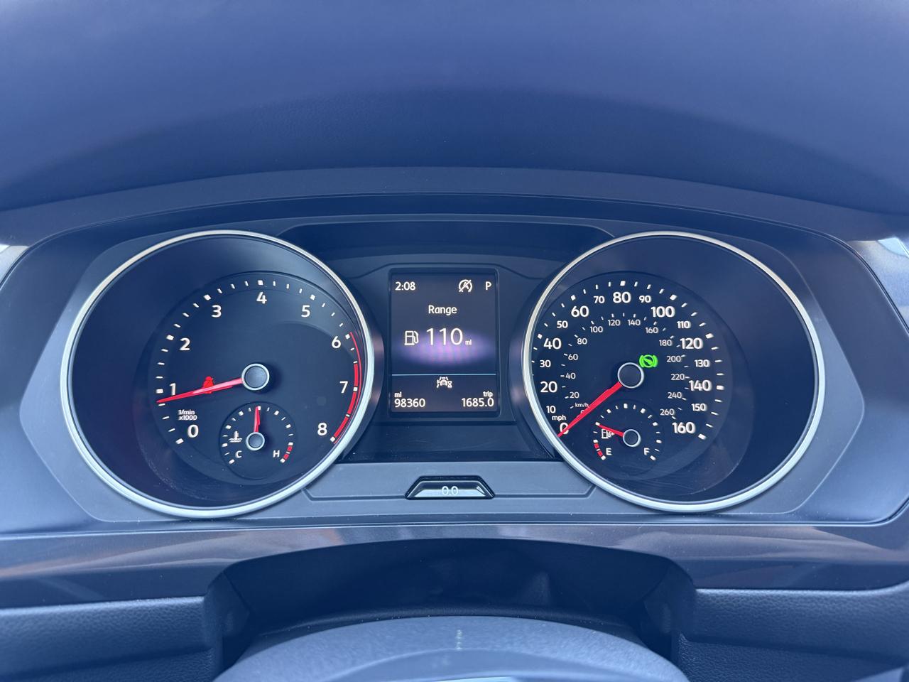 Volkswagen Tiguan S 2021