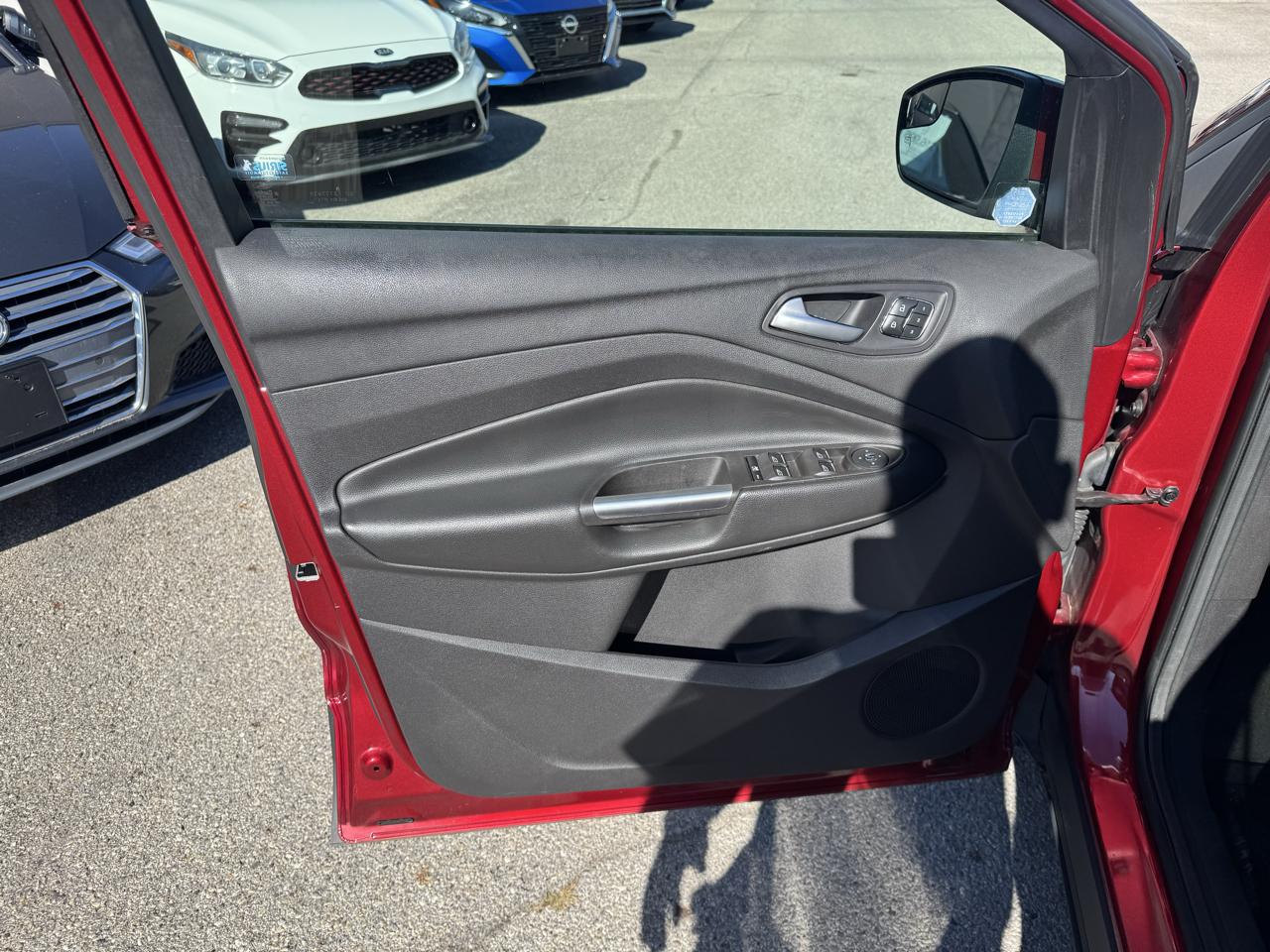 Ford Escape Titanium 4WD 2013