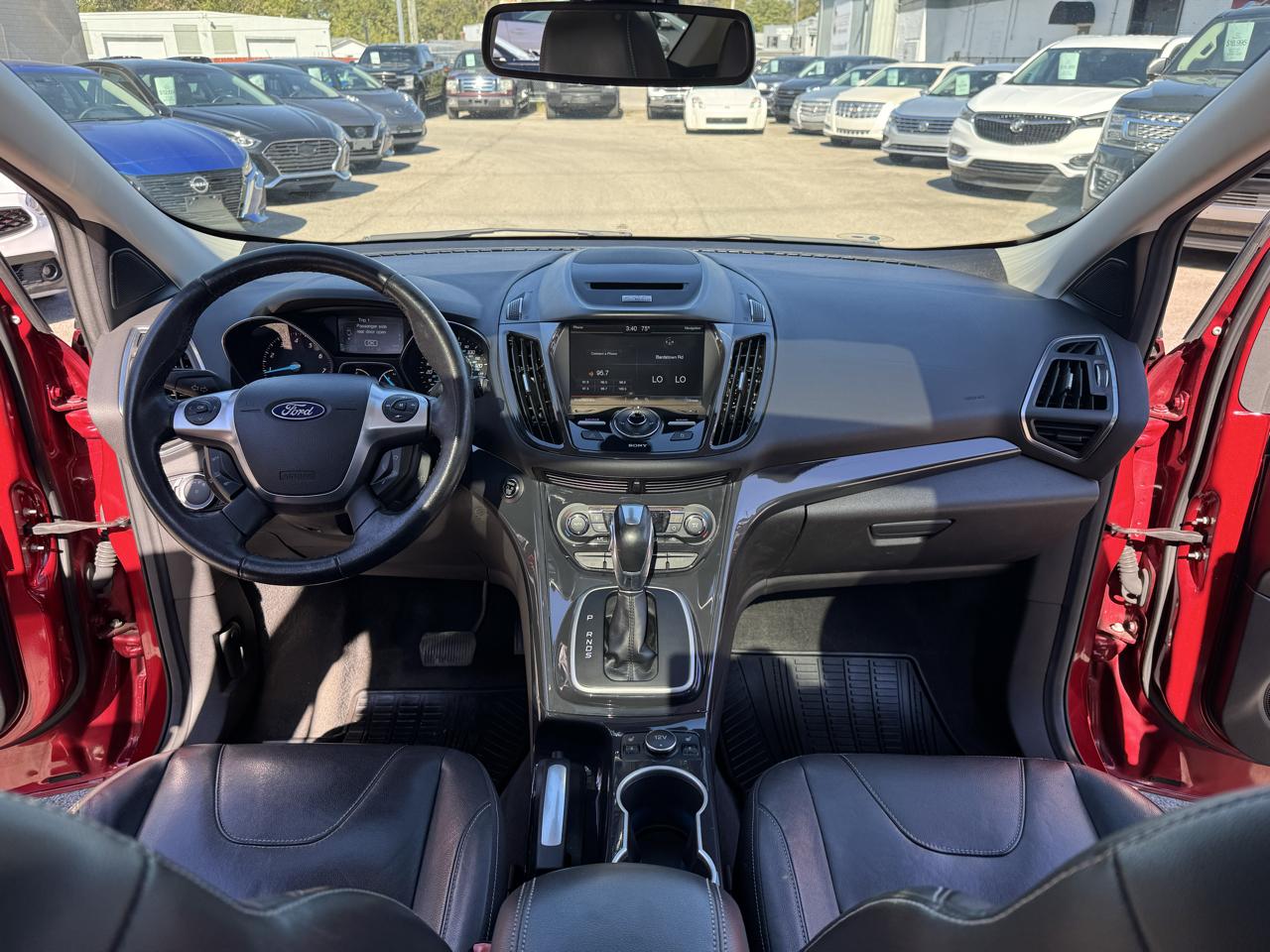 Ford Escape Titanium 4WD 2013