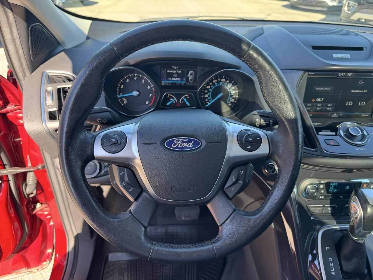 Ford Escape Titanium 4WD 2013