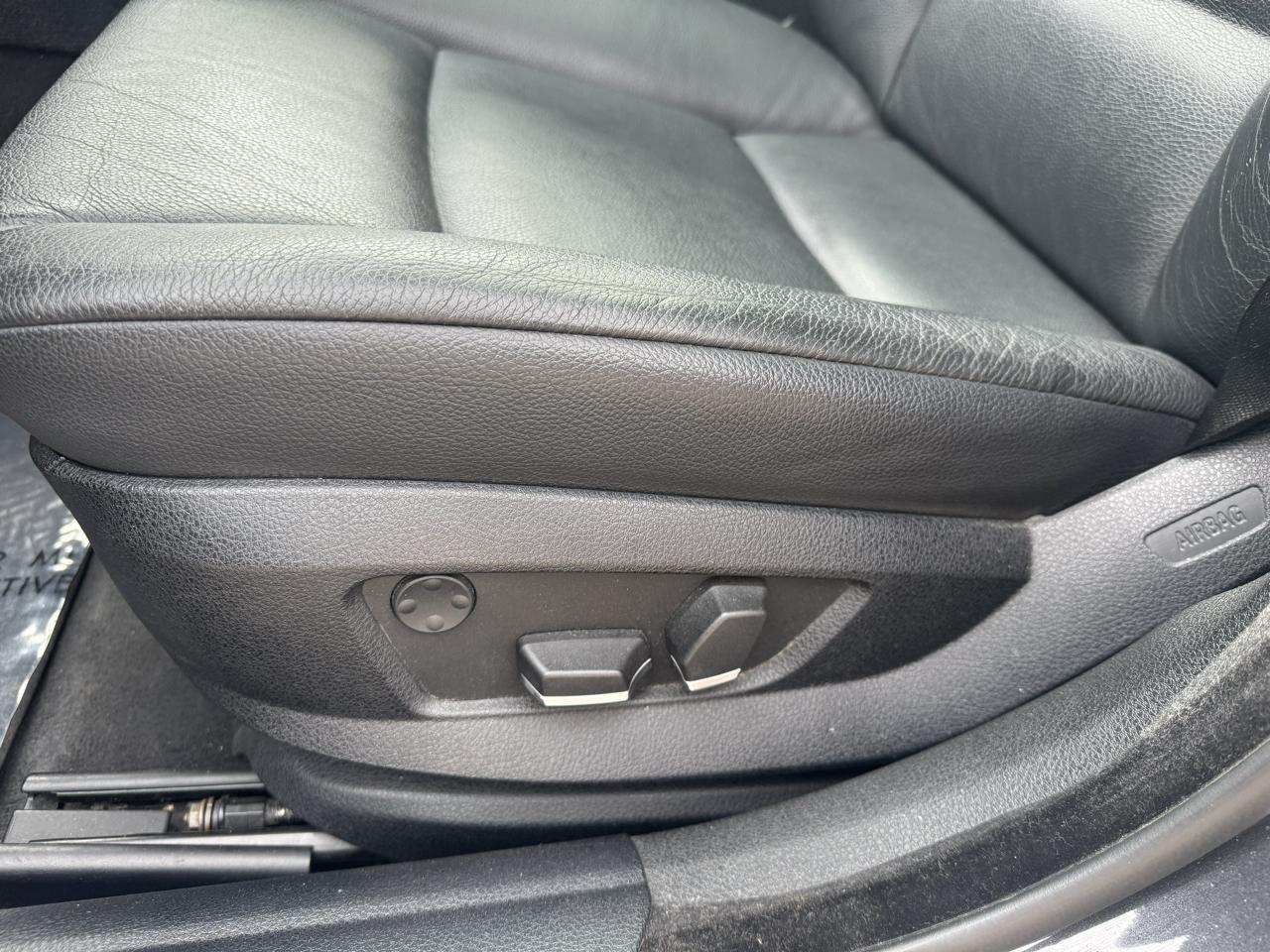 BMW 5-Series 535xi 2011